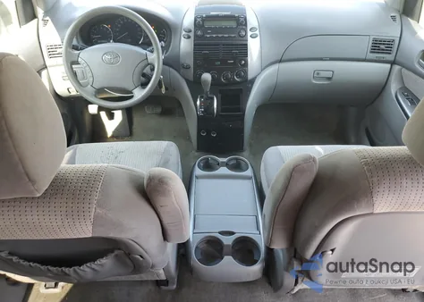 2010 Toyota Sienna Ce из США, поврежденный, VIN 5TDKK4CC4AS329167